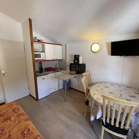 T2 Au Lioran, Balcon Sud-est, 4 Personnes